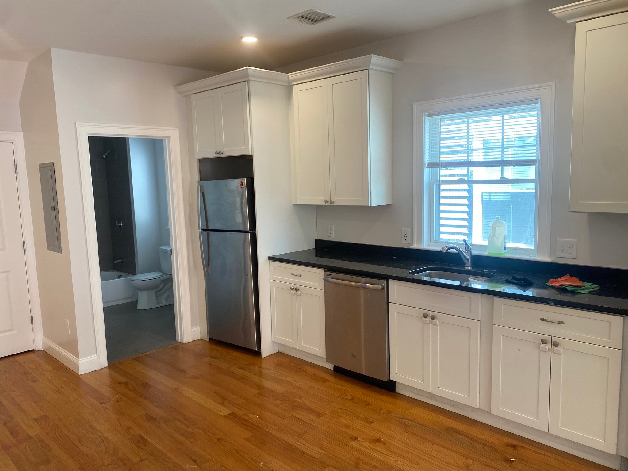 156 Bow ST #1, Everett, MA Photo #13