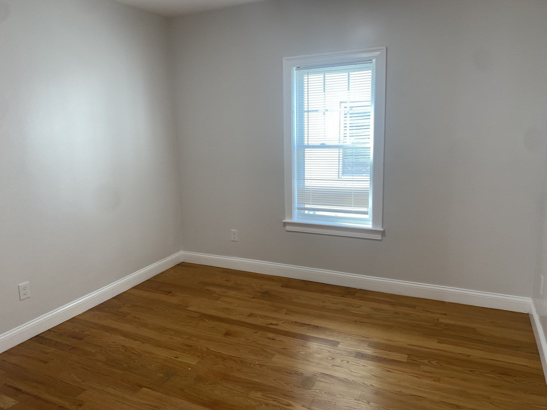 156 Bow ST #1, Everett, MA Photo #7
