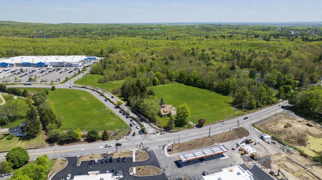 Multiple Main Street (Route 9)