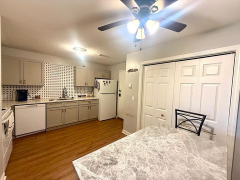 Photo of 46 Gibbs ST #D, Worcester, MA 01607 (MLS # 73541674)
