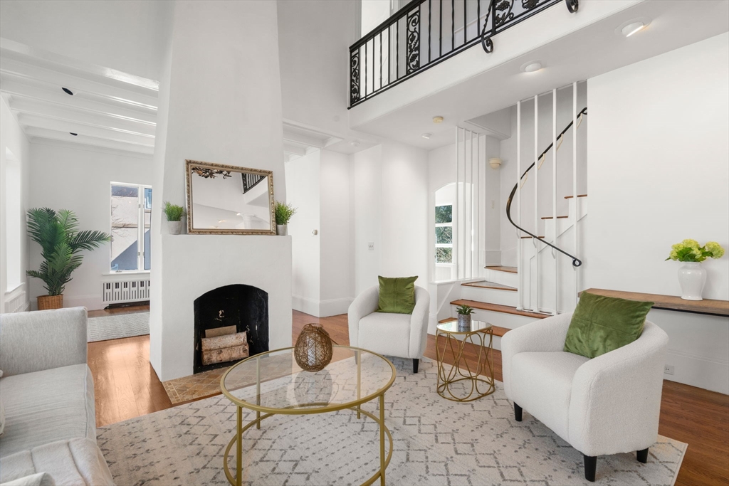 15 Clark St