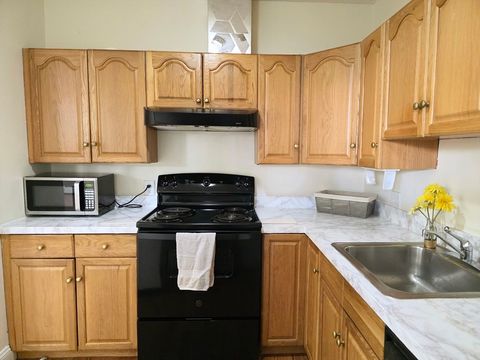 8 Tara Dr 4 Weymouth MA 02188