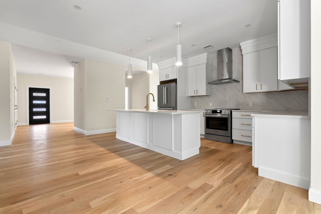 77 Farm St, Wakefield, MA, 77 Farm St, Wakefield, MA Photo #10