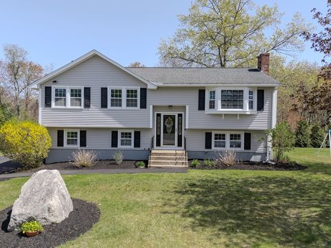 17 Carter Dr Chelmsford MA 01824