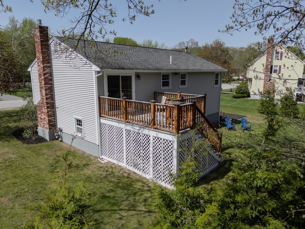17 Carter Dr