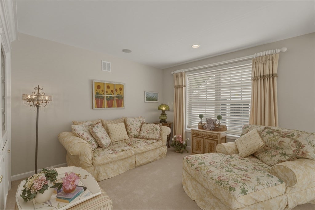 6 Wyndbrook Ln #6, Tyngsborough, MA, 6 Wyndbrook Ln #6, Tyngsborough, MA Photo #29