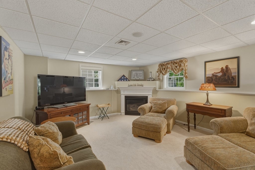 6 Wyndbrook Ln #6, Tyngsborough, MA, 6 Wyndbrook Ln #6, Tyngsborough, MA Photo #23