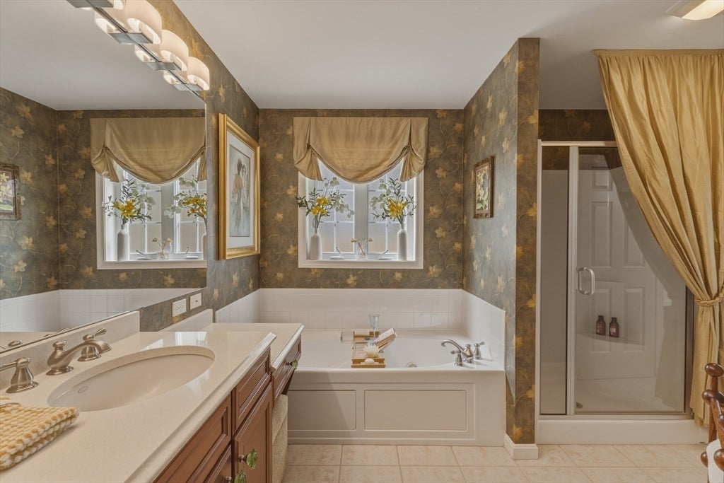 6 Wyndbrook Ln #6, Tyngsborough, MA, 6 Wyndbrook Ln #6, Tyngsborough, MA Photo #25