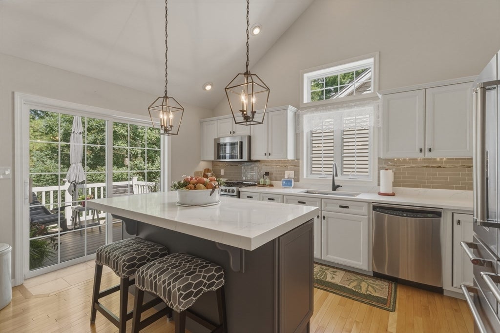 6 Wyndbrook Ln #6, Tyngsborough, MA, 6 Wyndbrook Ln #6, Tyngsborough, MA Photo #9