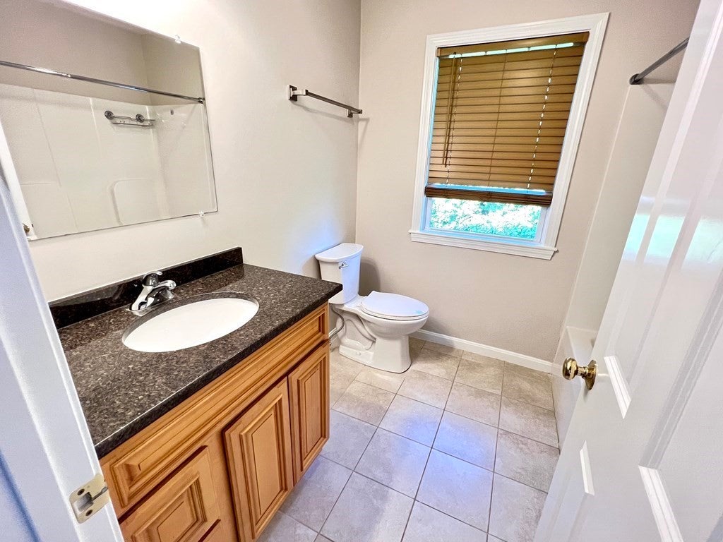 85 E Mountain St, Worcester, MA, 85 E Mountain St, Worcester, MA Photo #6