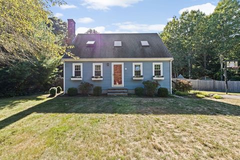 Photo of 66 Maureen Way, Plymouth, MA 02360 (MLS # 73462003)