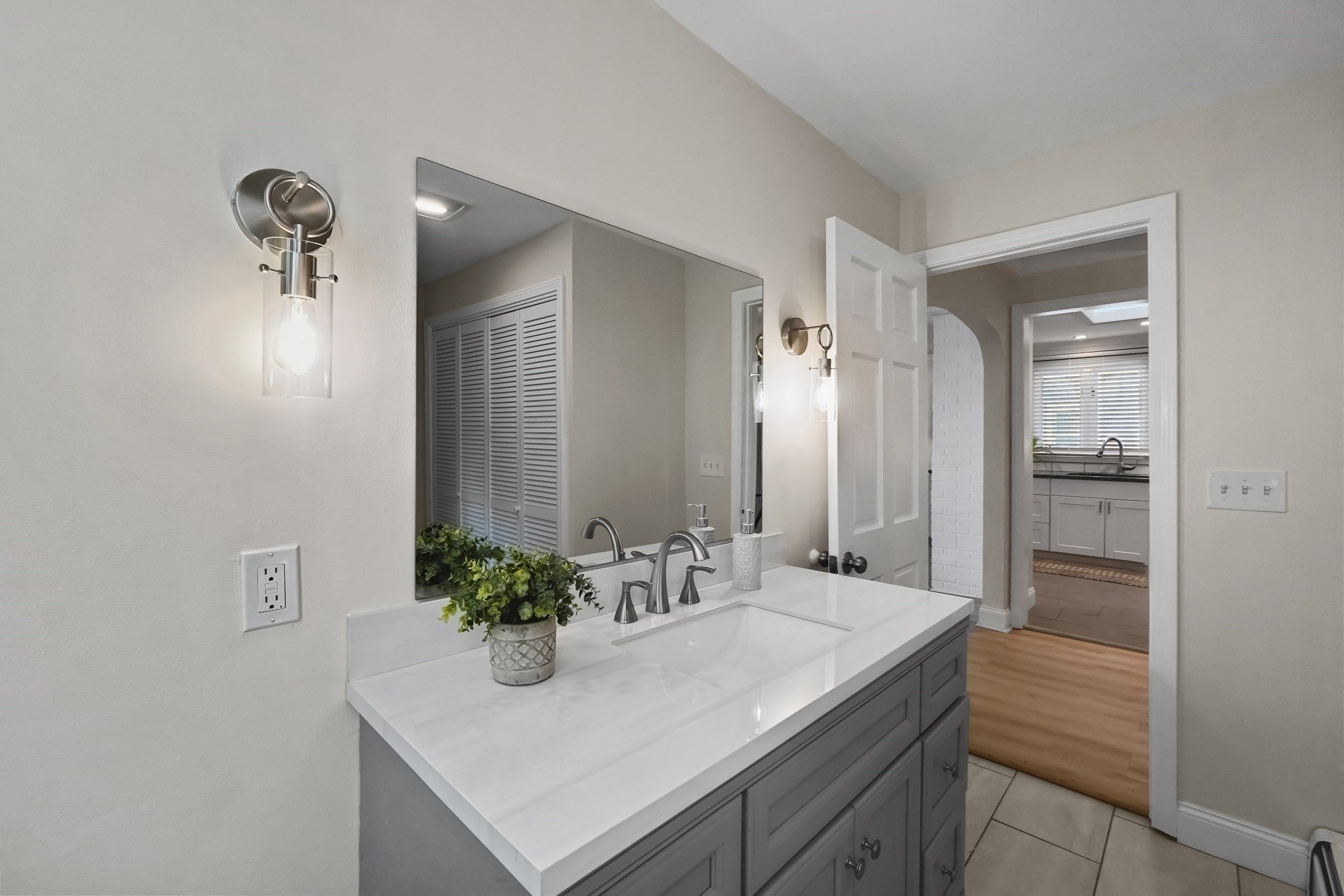 23 Plymouth Blvd, Westport, MA Photo #22