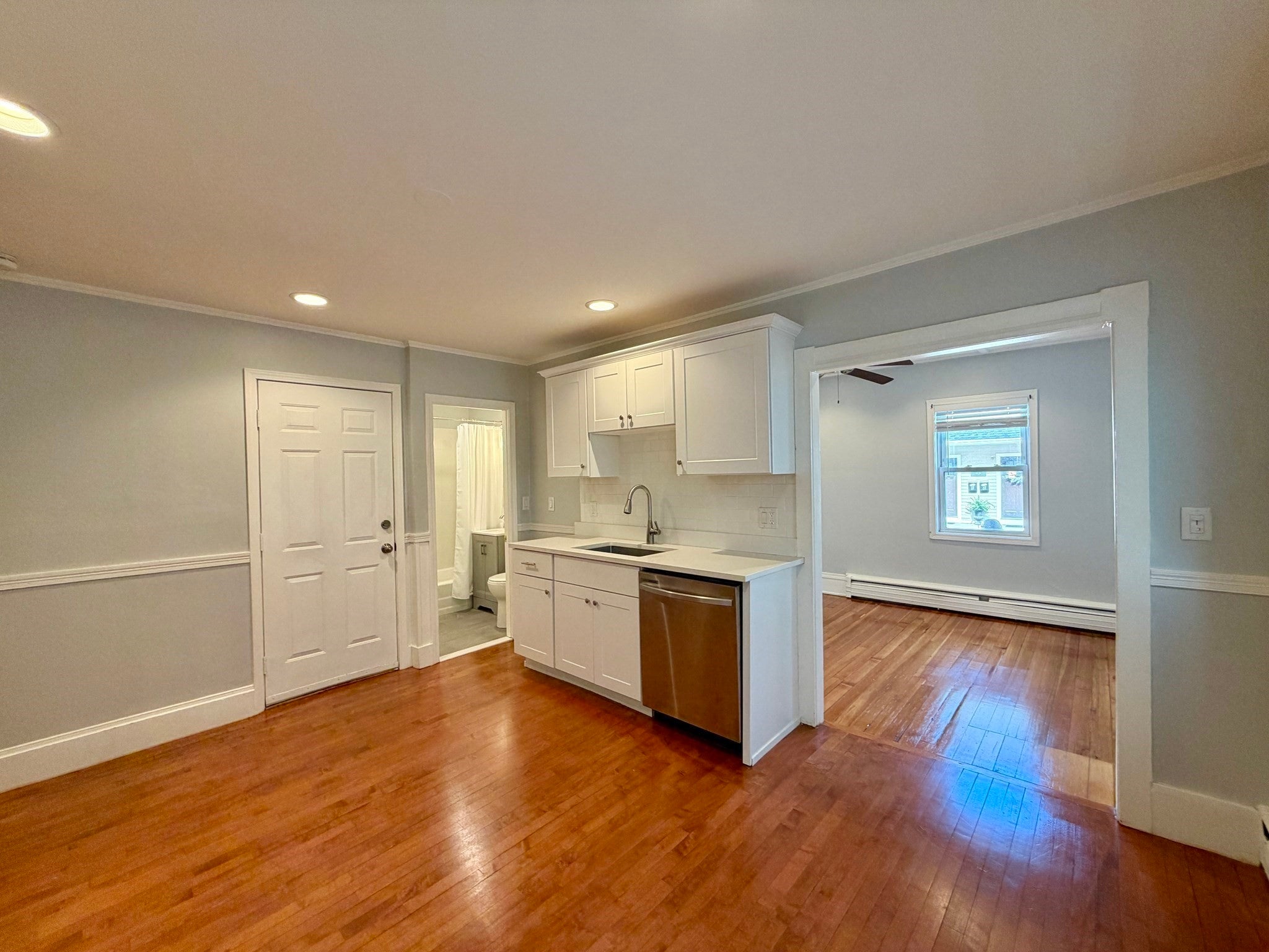 22 Carlton St #1, Salem, MA, 22 Carlton St #1, Salem, MA Photo #5