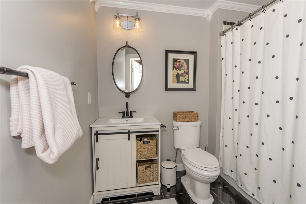 25 Pond St #210, Amesbury, MA Photo #15