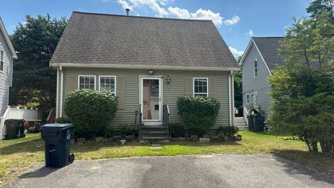 Photo of 7 Tanners Path #7, Middleboro, MA 01752 (MLS # 73548412)