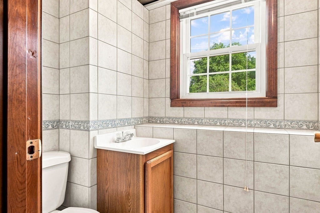 532 Union St, Franklin, MA, 532 Union St, Franklin, MA Photo #19