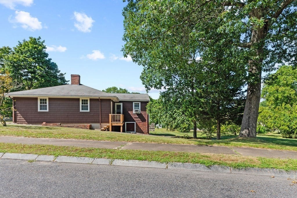 532 Union St, Franklin, MA, 532 Union St, Franklin, MA Photo #25