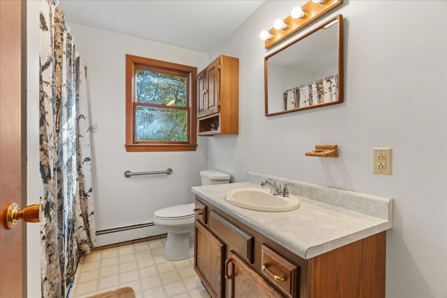 59 Iroquois Street, Worcester, MA Photo #21