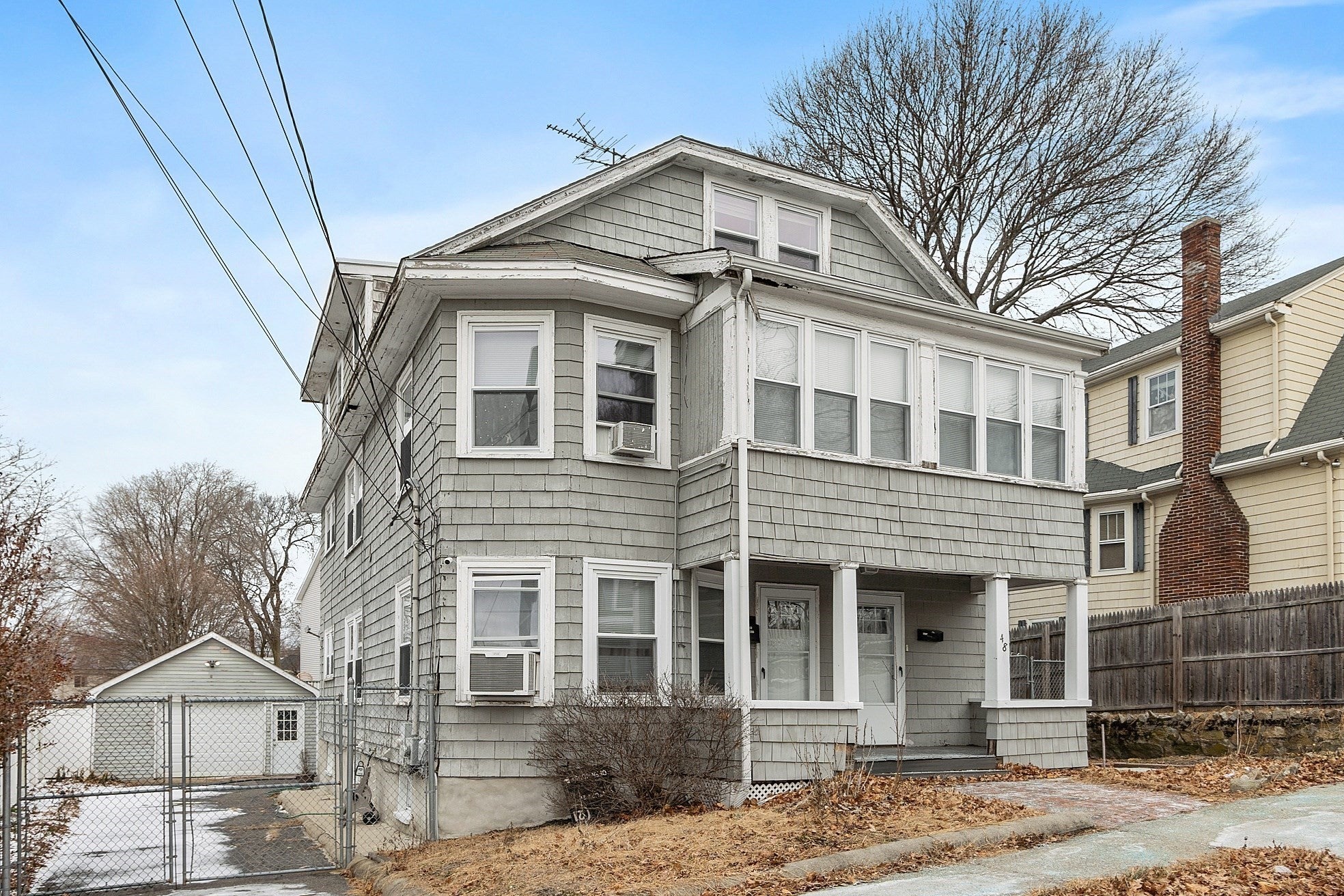 48 Saratoga St