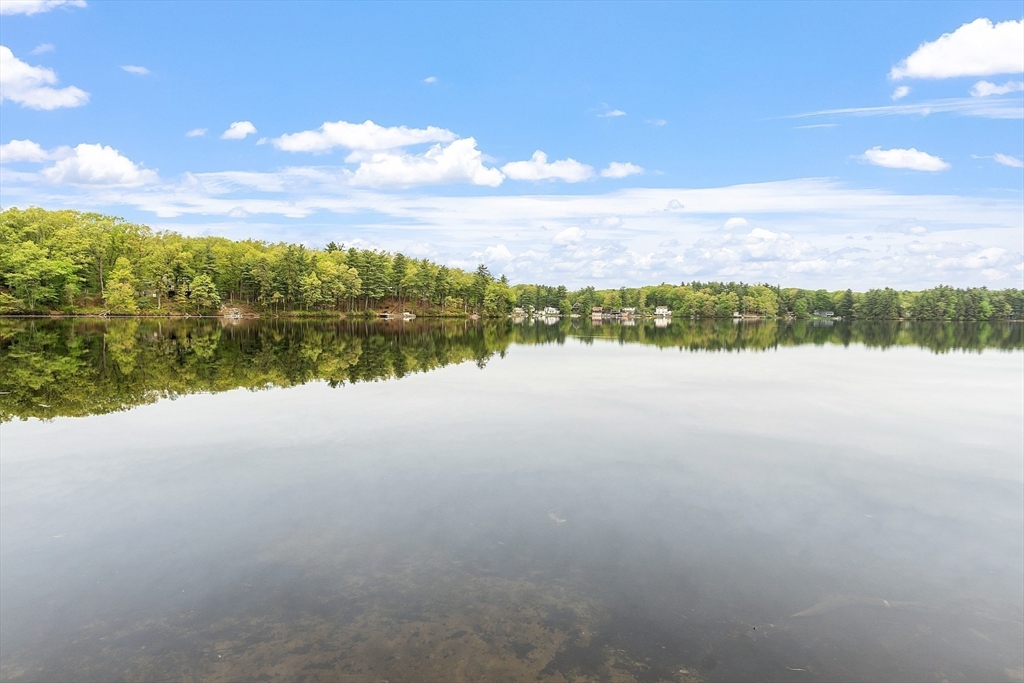 260 Fort Pond Rd