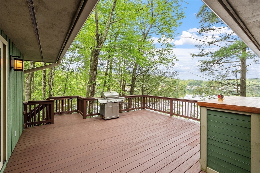 260 Fort Pond Rd
