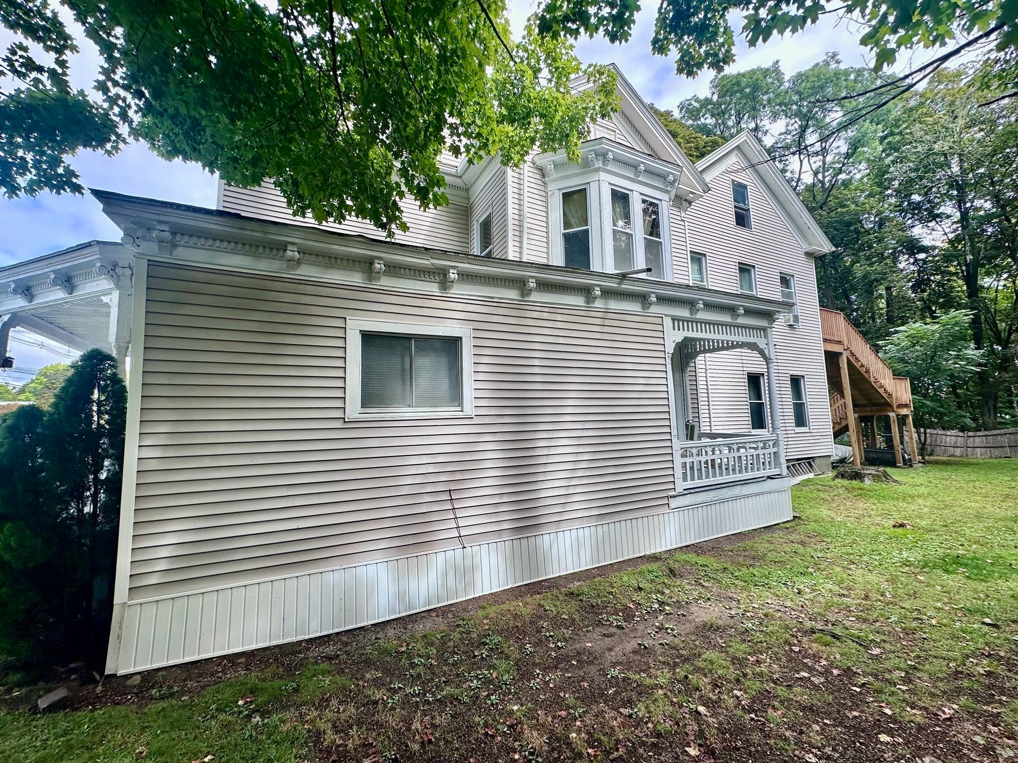 40 Central St