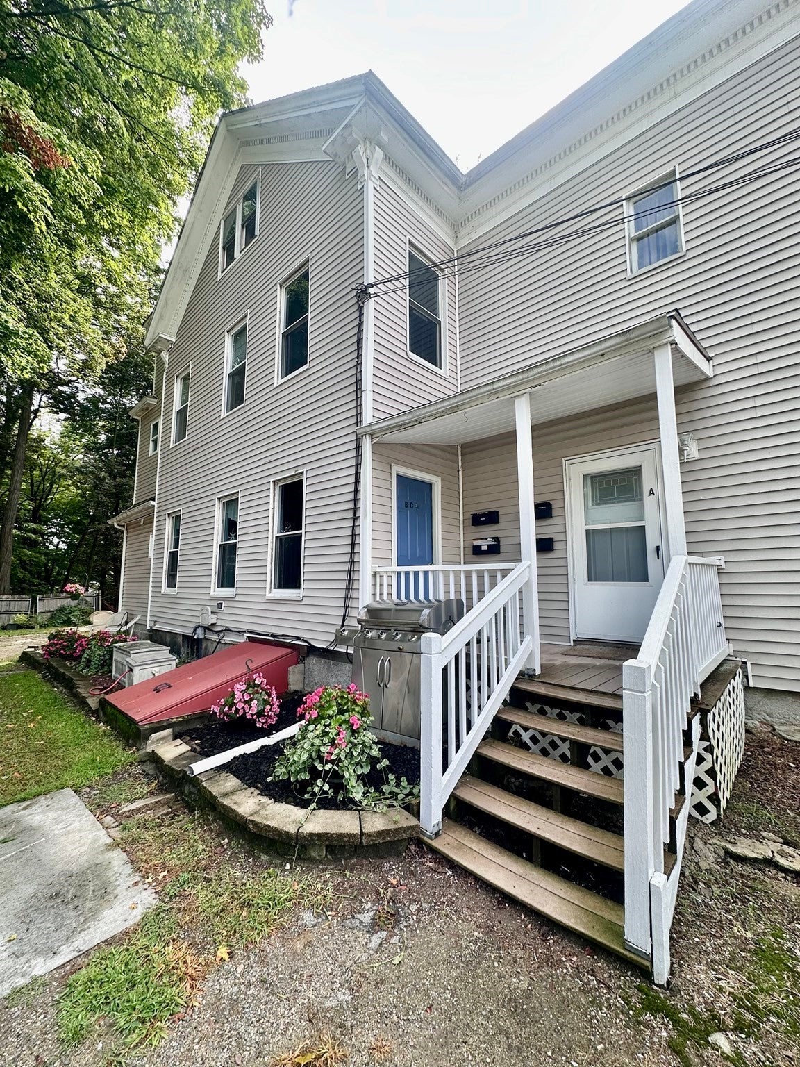 40 Central St