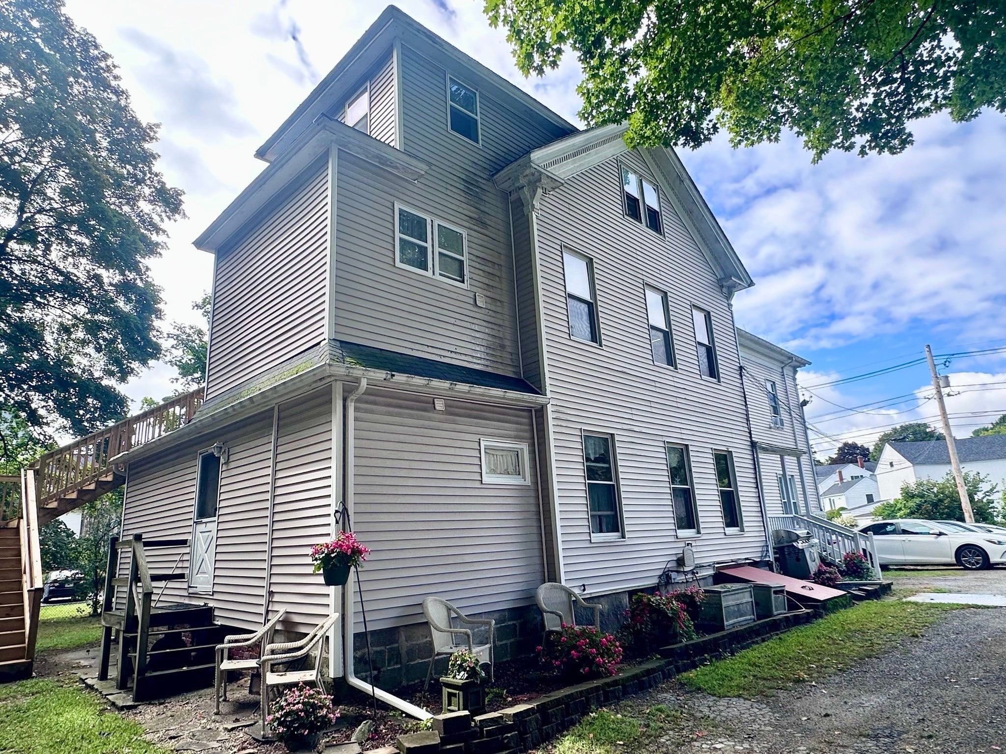 40 Central St
