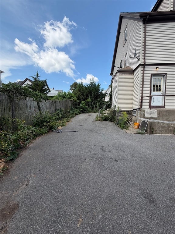 253 Whitwell St #2L, Quincy, MA Photo #2