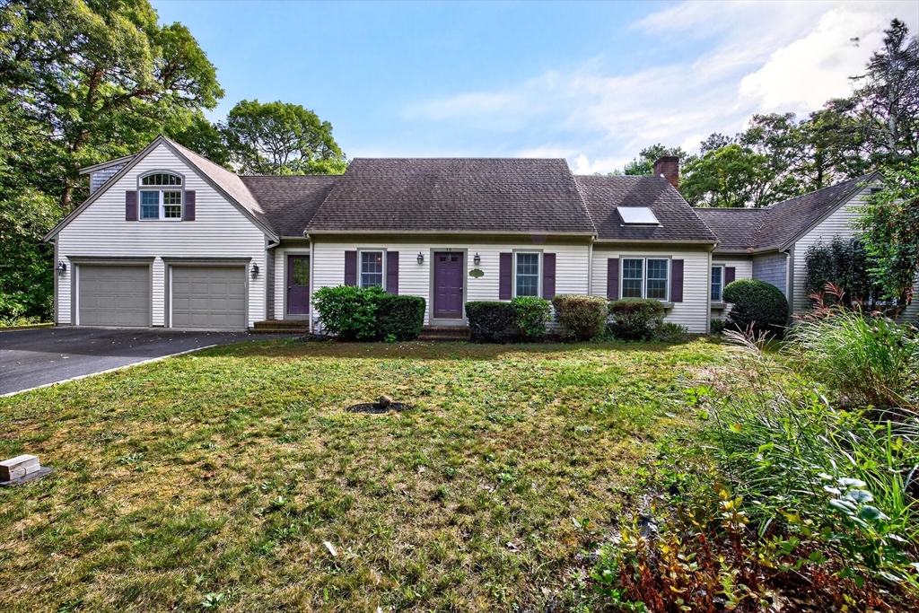 30 Fox Crossing Rd