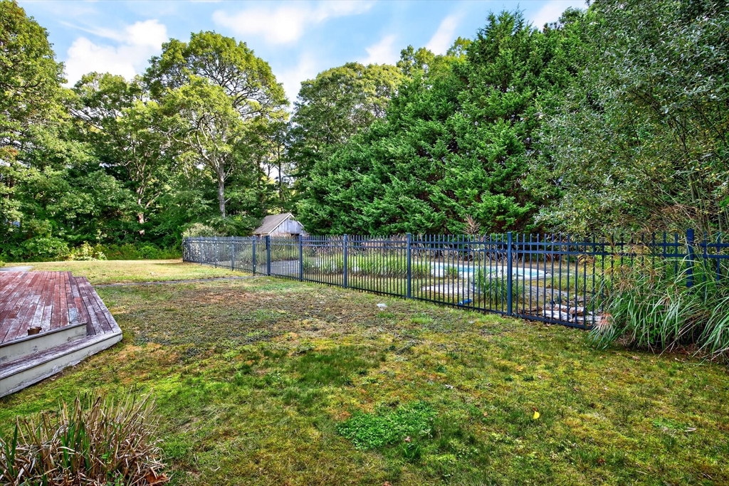 30 Fox Crossing Rd