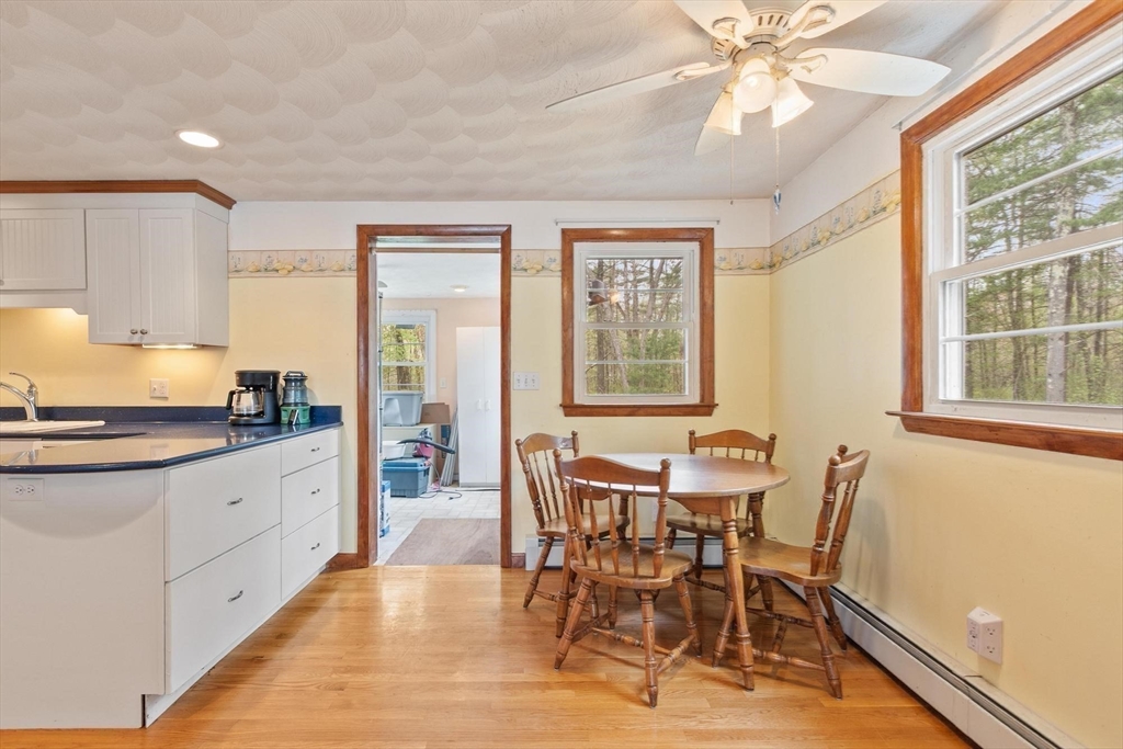 10 Meadowglen Rd, Billerica, MA Photo #8