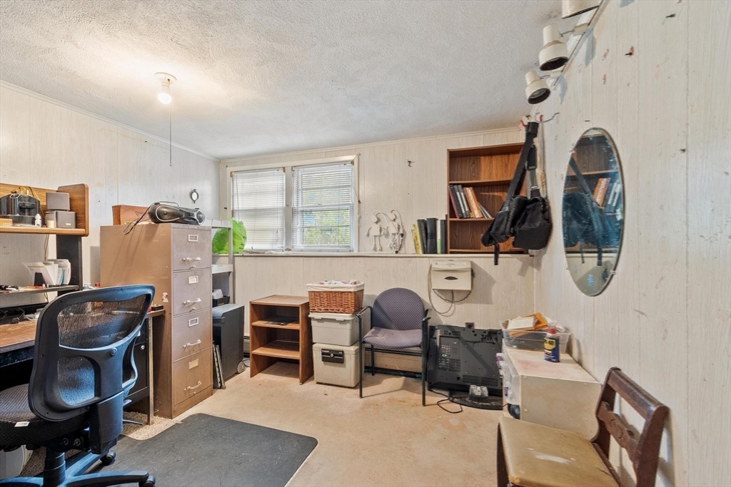 10 Meadowglen Rd, Billerica, MA Photo #25