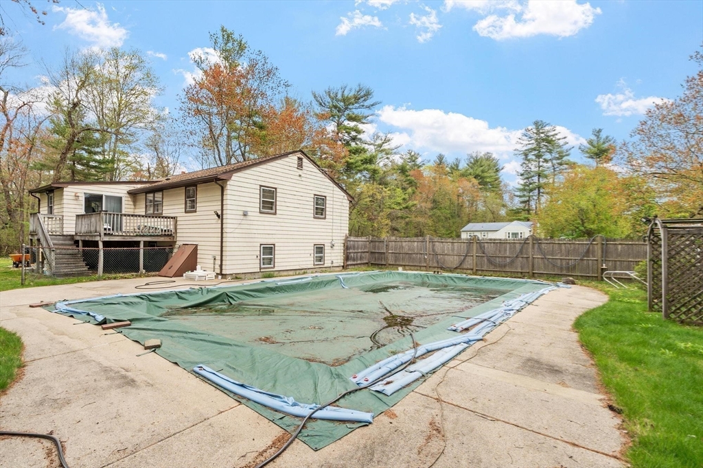 10 Meadowglen Rd, Billerica, MA Photo #30