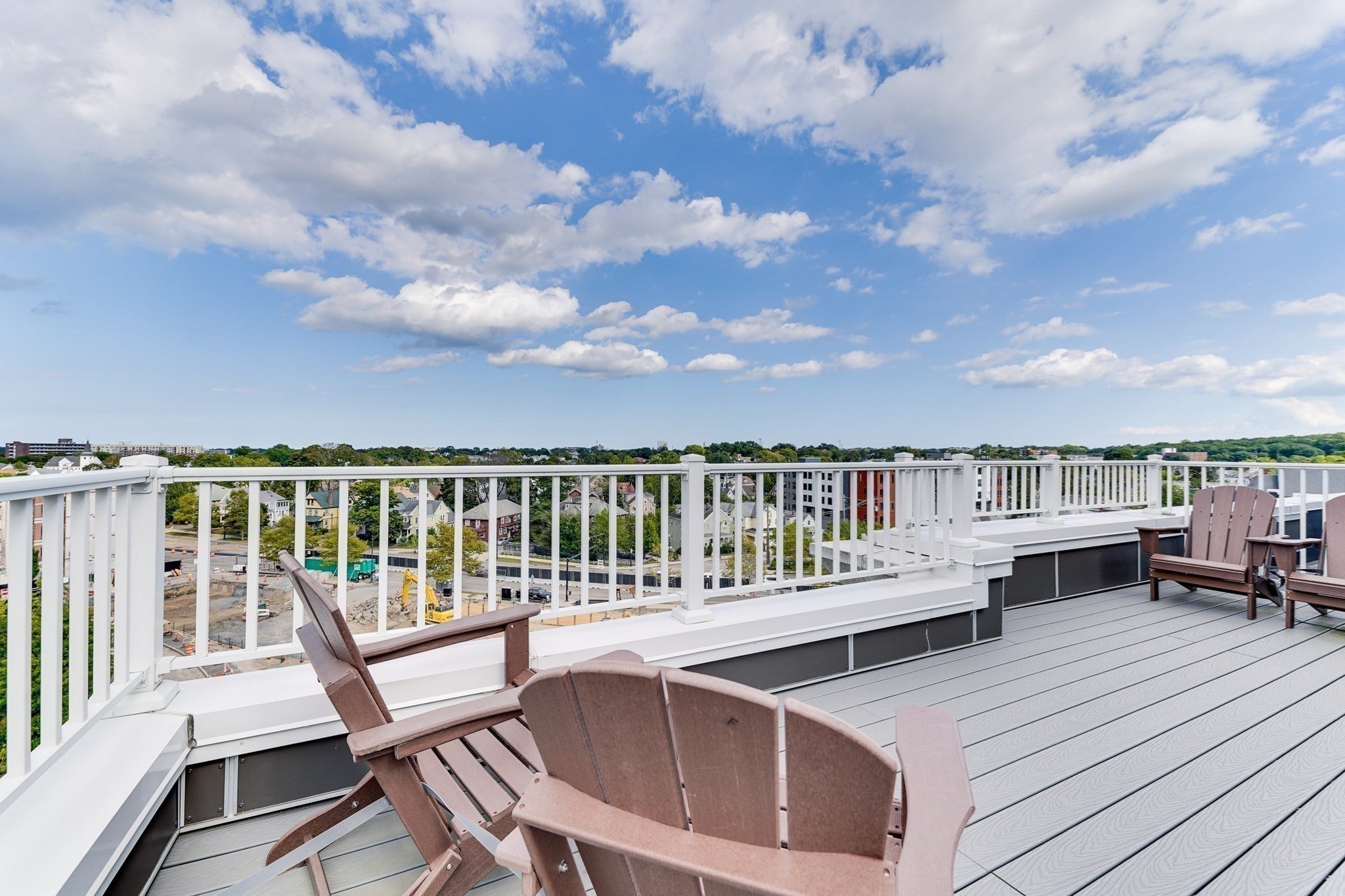 2 Cliveden St 601E