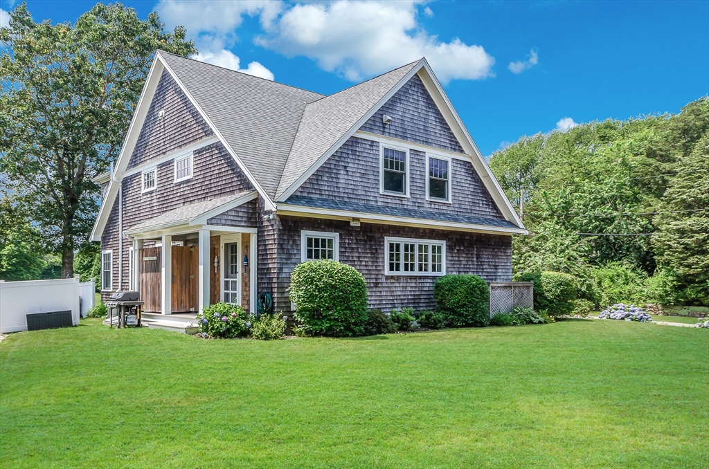 34 Nonquitt Ave