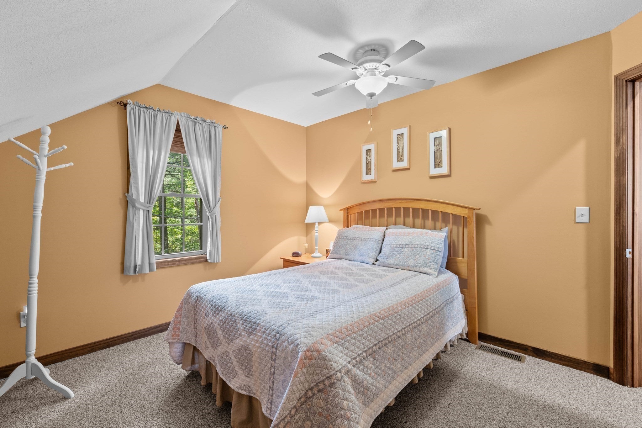 108 Remick Dr, Tamworth, NH Photo #15