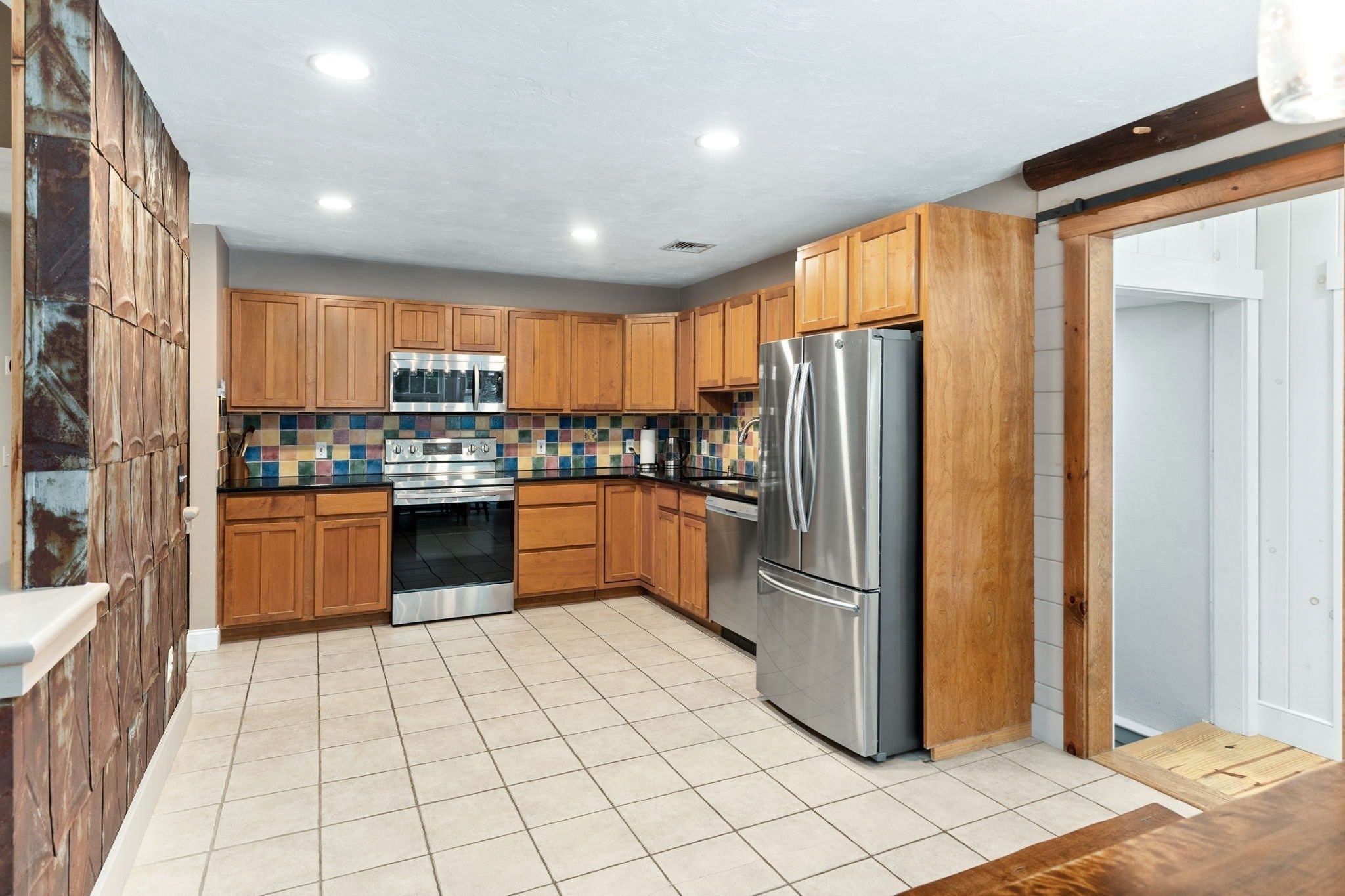 3 Faria Farm Rd, Berkley, MA, 3 Faria Farm Rd, Berkley, MA Photo #9