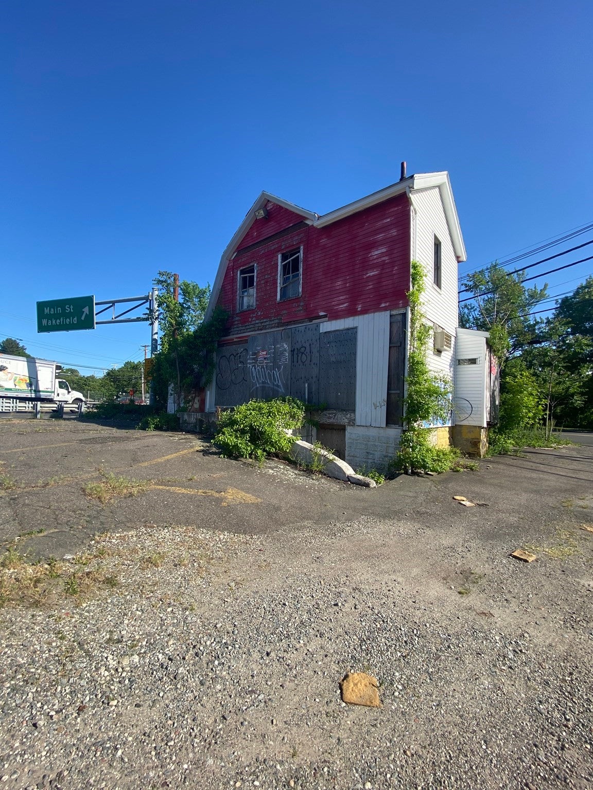 1181 Broadway