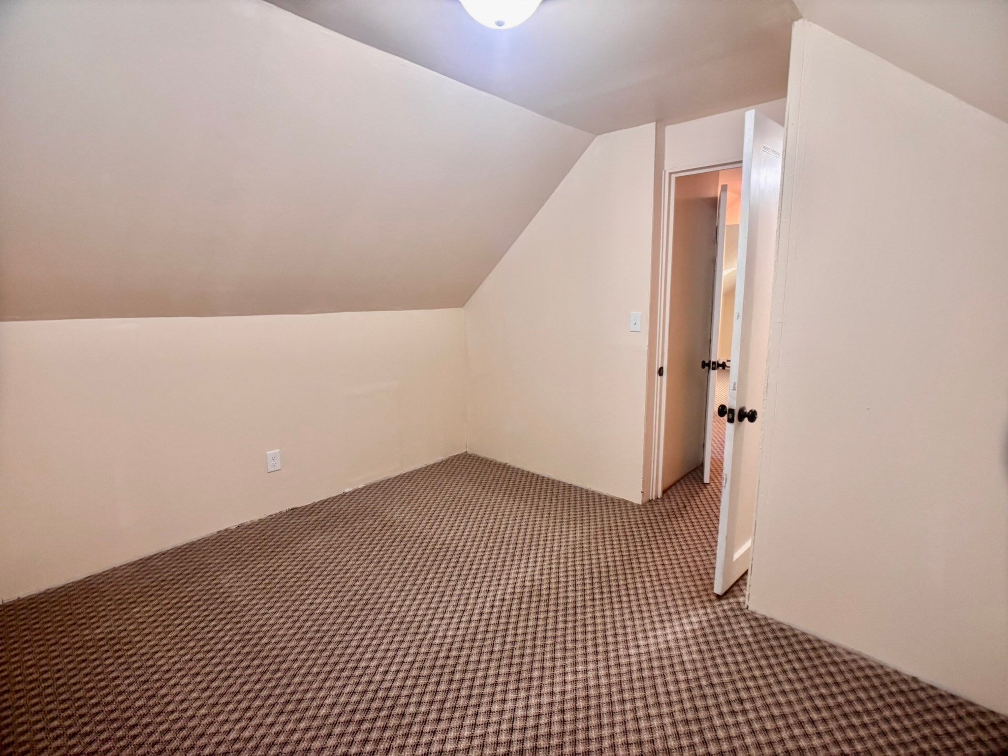 23 Midway St, Springfield, MA, 23 Midway St, Springfield, MA Photo #19