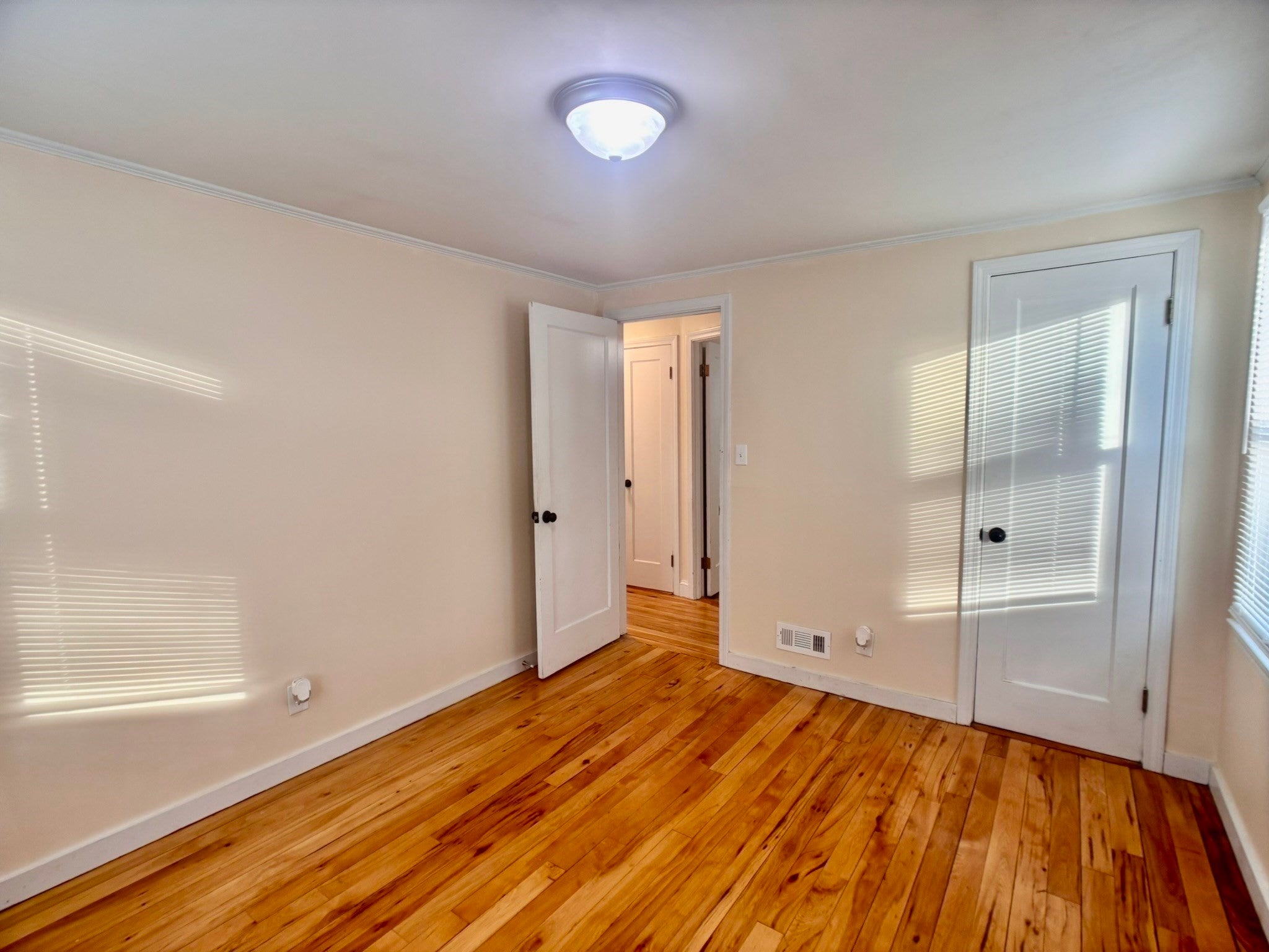 23 Midway St, Springfield, MA, 23 Midway St, Springfield, MA Photo #12