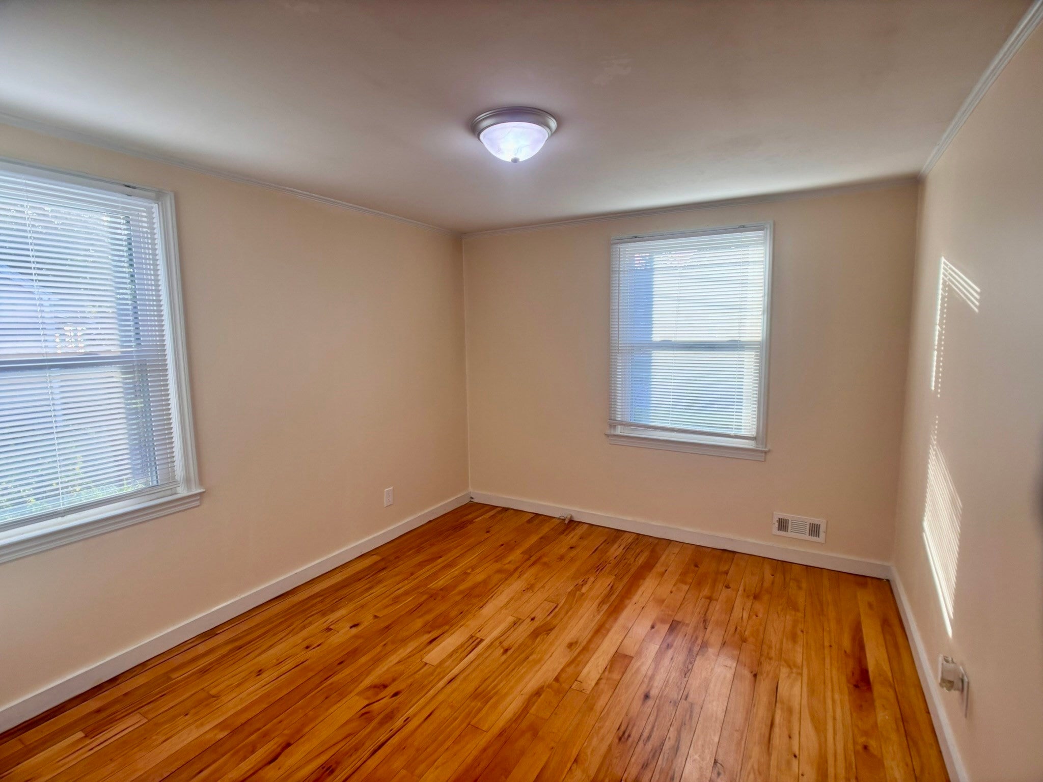 23 Midway St, Springfield, MA, 23 Midway St, Springfield, MA Photo #11