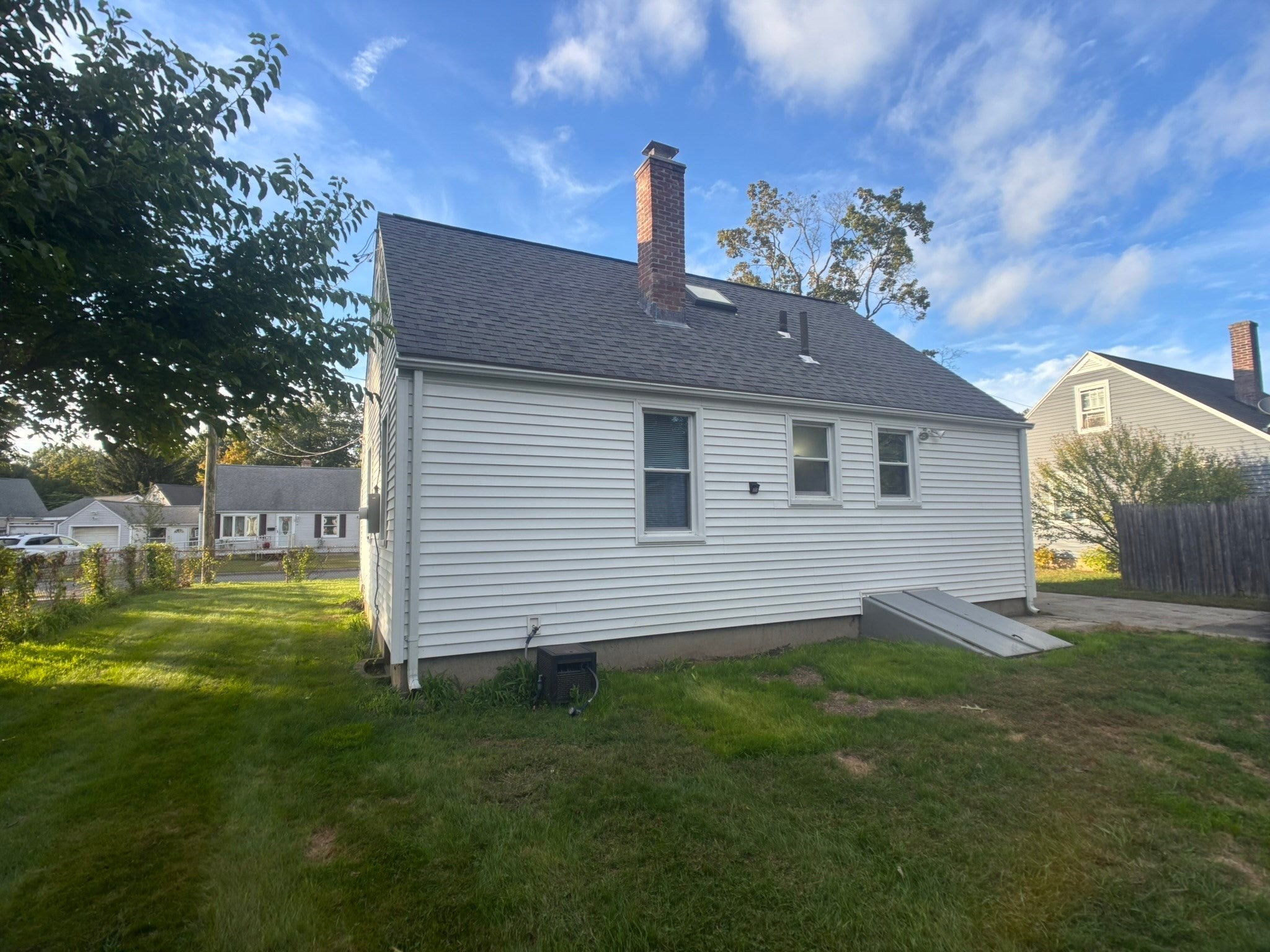 23 Midway St, Springfield, MA, 23 Midway St, Springfield, MA Photo #3
