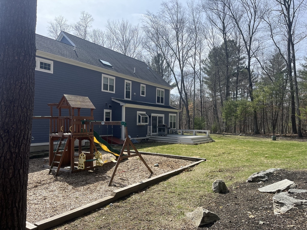352 Church St, Northborough, MA Photo #25
