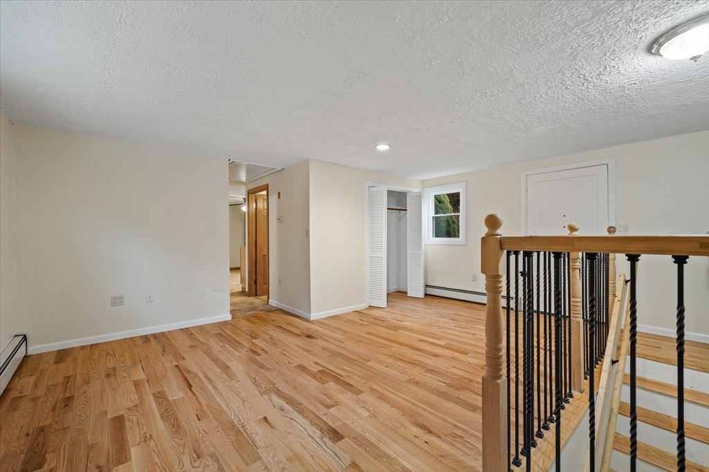 7 Carroll St