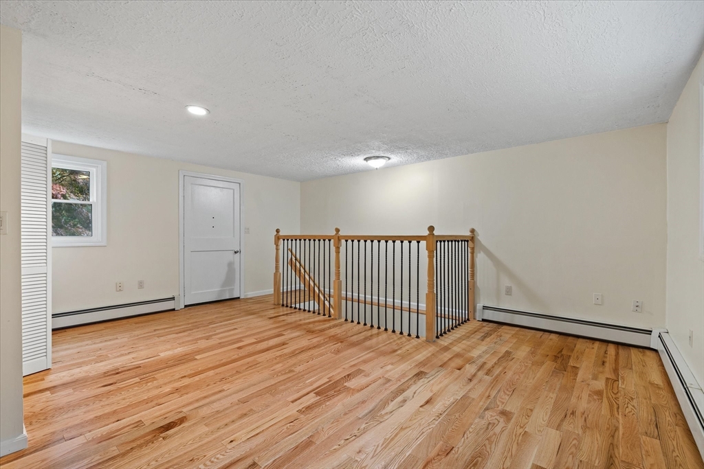 7 Carroll St