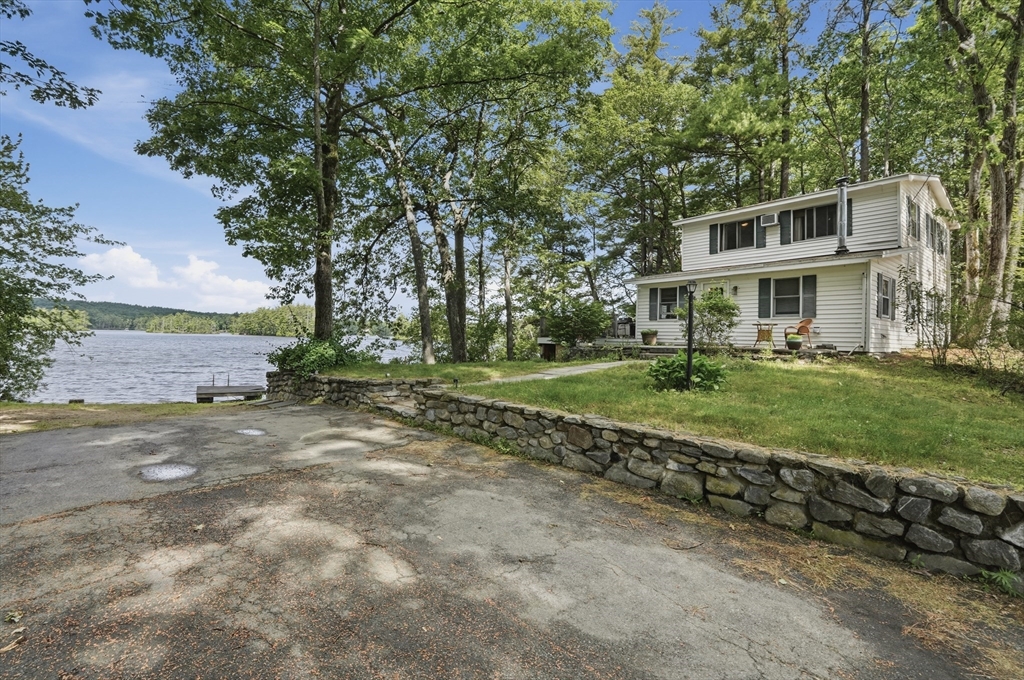 134 Peninsula Drive