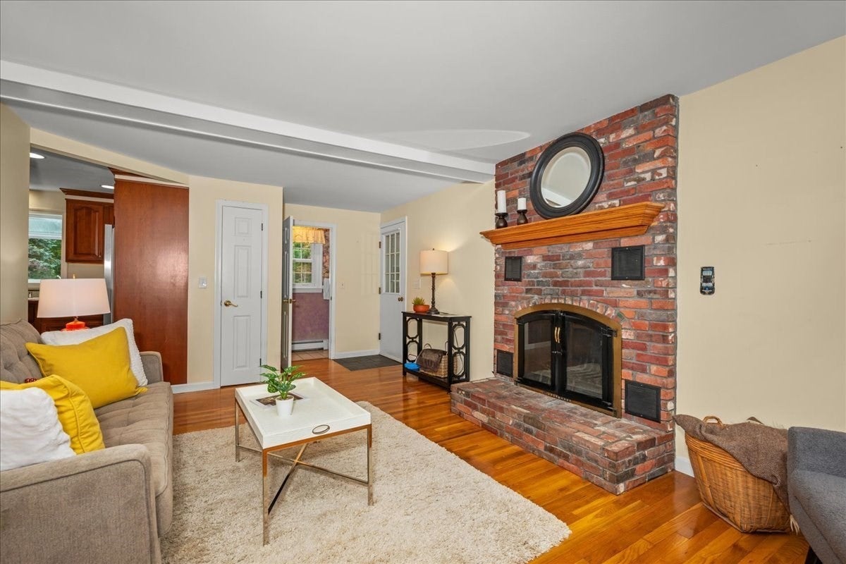 18 Fairview Drive, Southborough, MA Photo #11