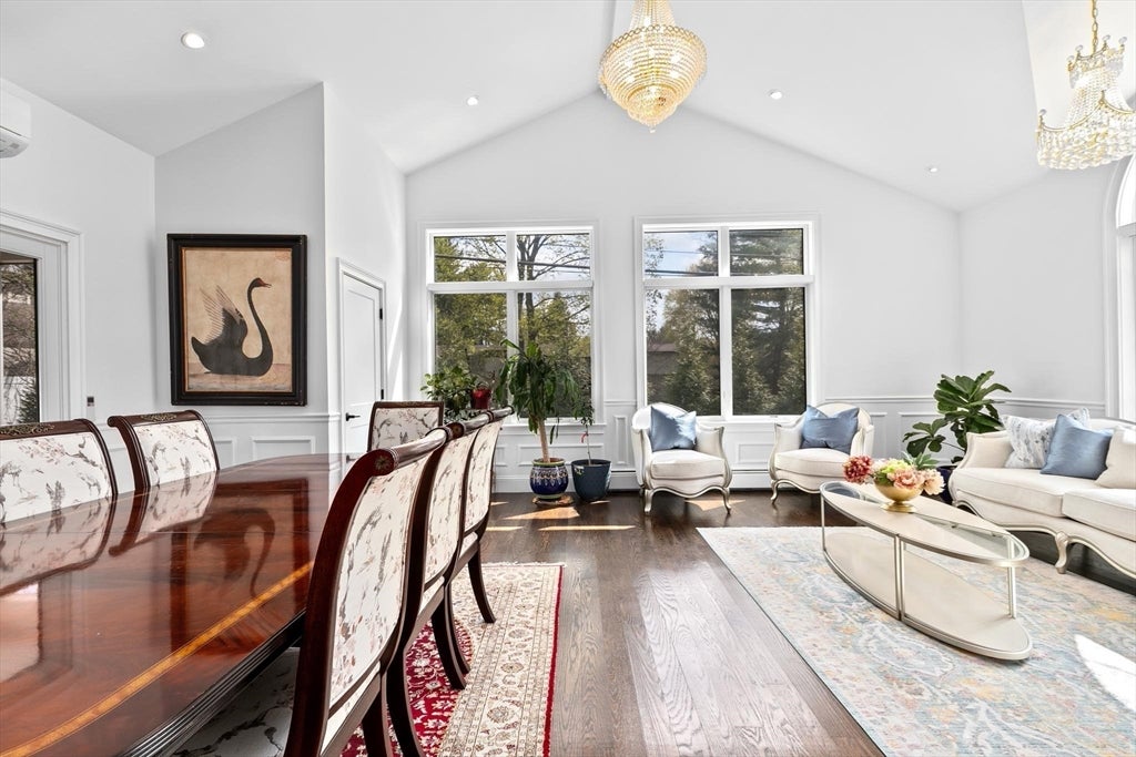 110 Redwood Rd, Newton, MA Photo #8