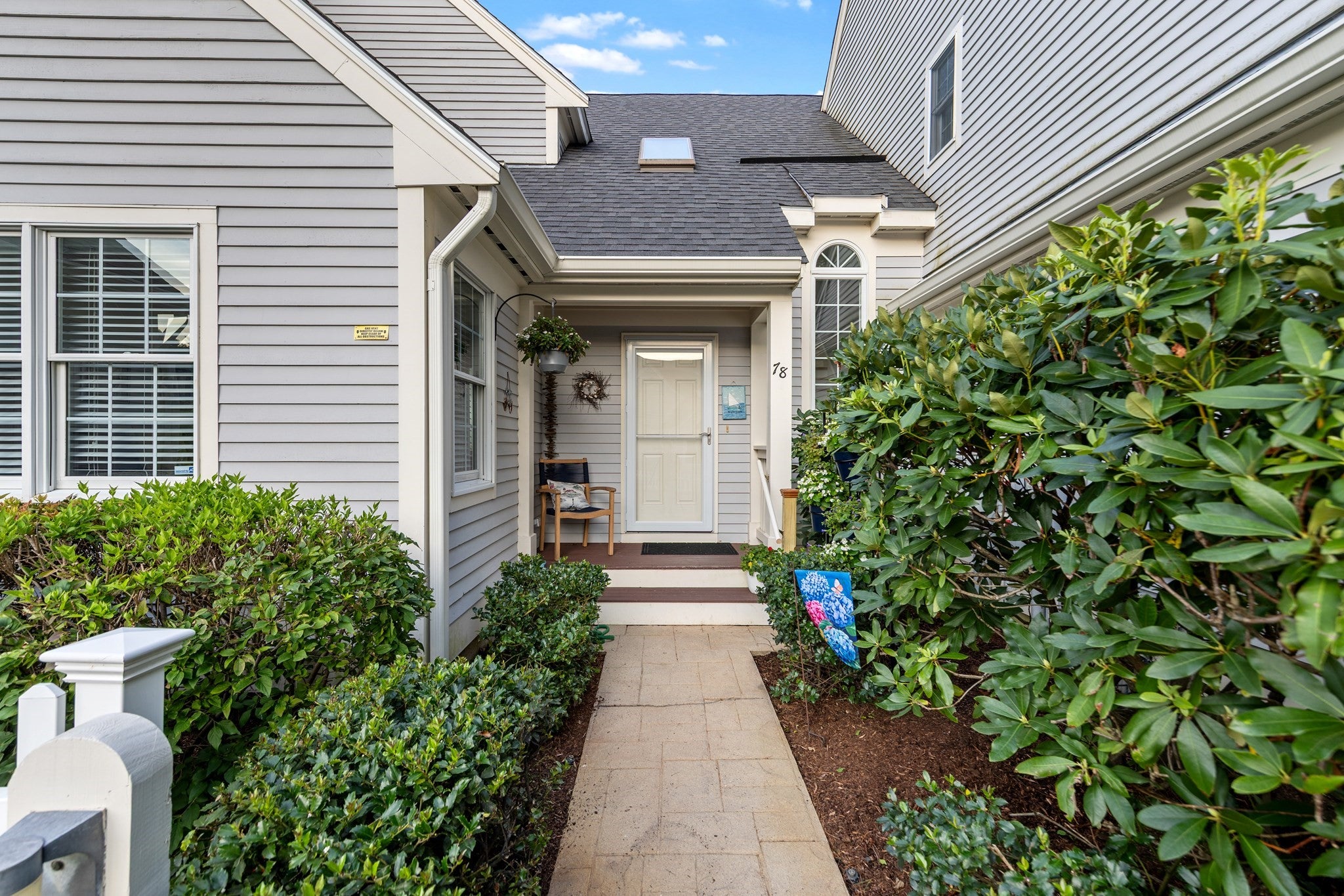 78 Gold Leaf LN, Mashpee, MA Photo #4